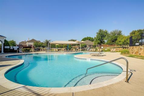 1227 Belle Meade Way Burleson TX 76028