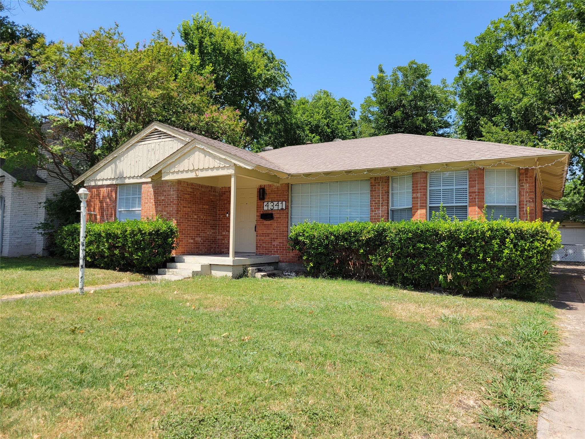 4341 Skillman Street Dallas TX 75206