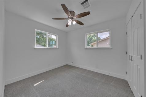 3265 Earle Drive Haltom City TX 76117