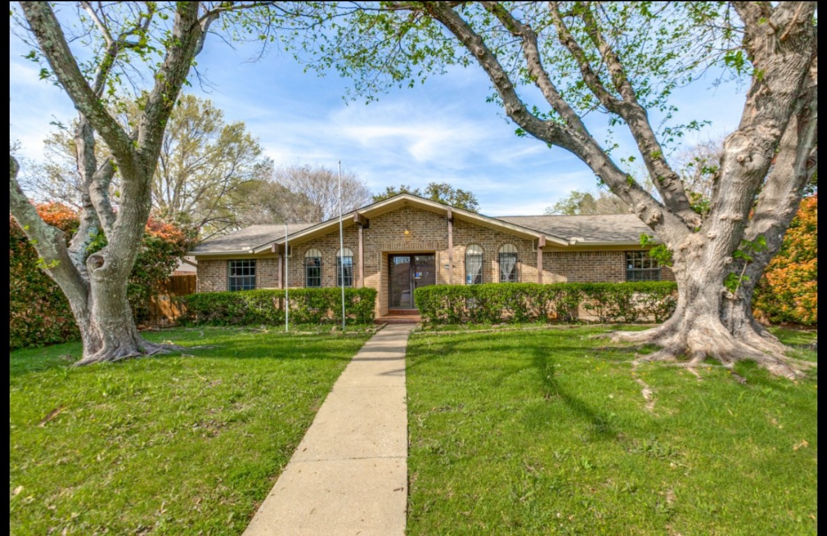 1305 Hillsdale Drive Richardson TX 75081