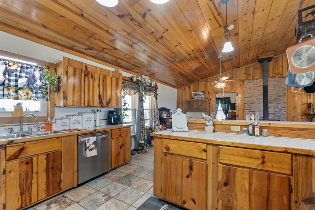 10276 Timber Trail Scurry TX 75158