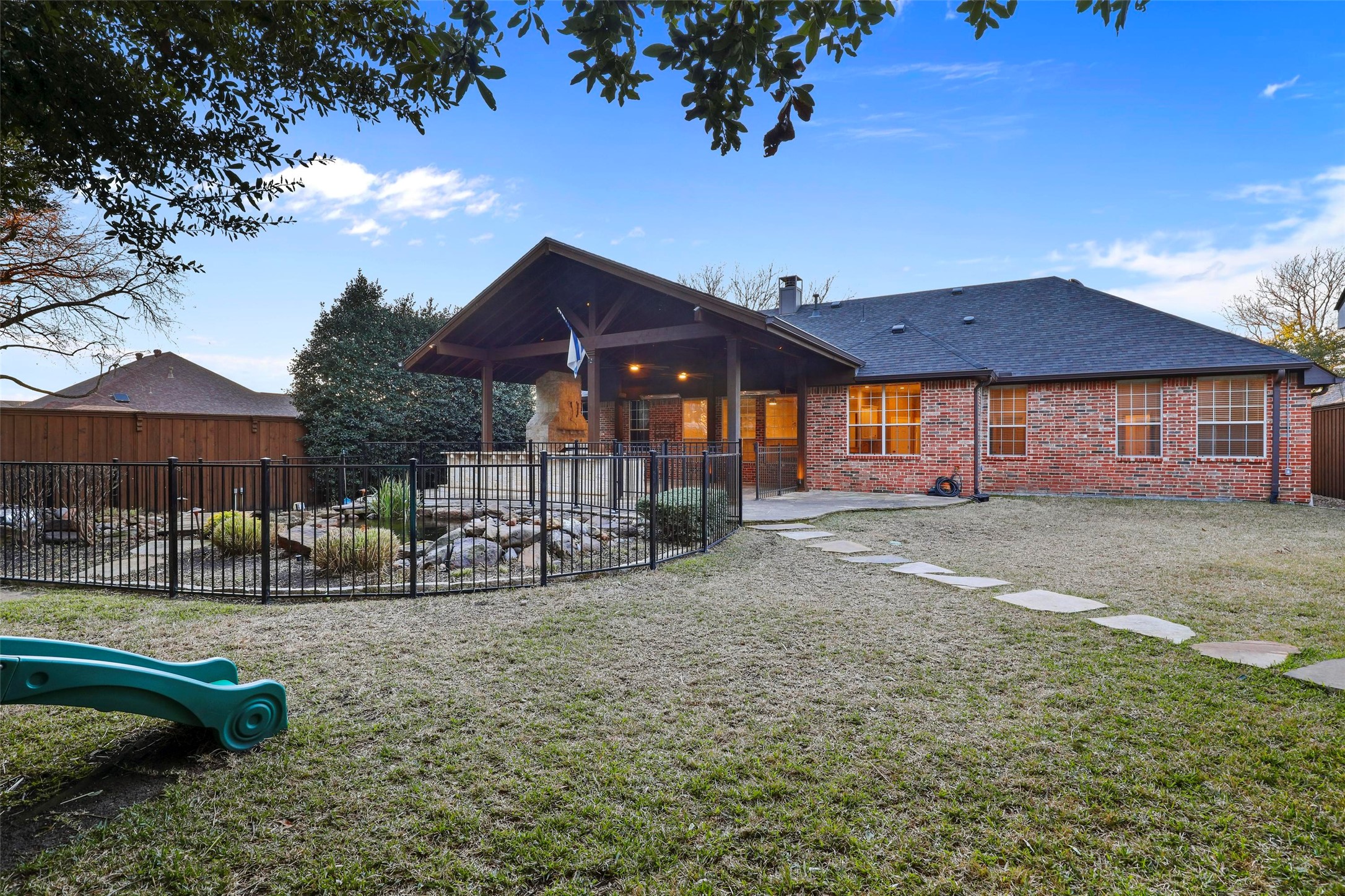 6613 Villa Road Dallas TX 75252