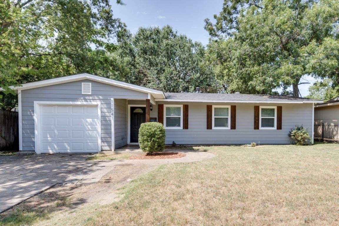 11541 Strand Street Dallas TX 75218