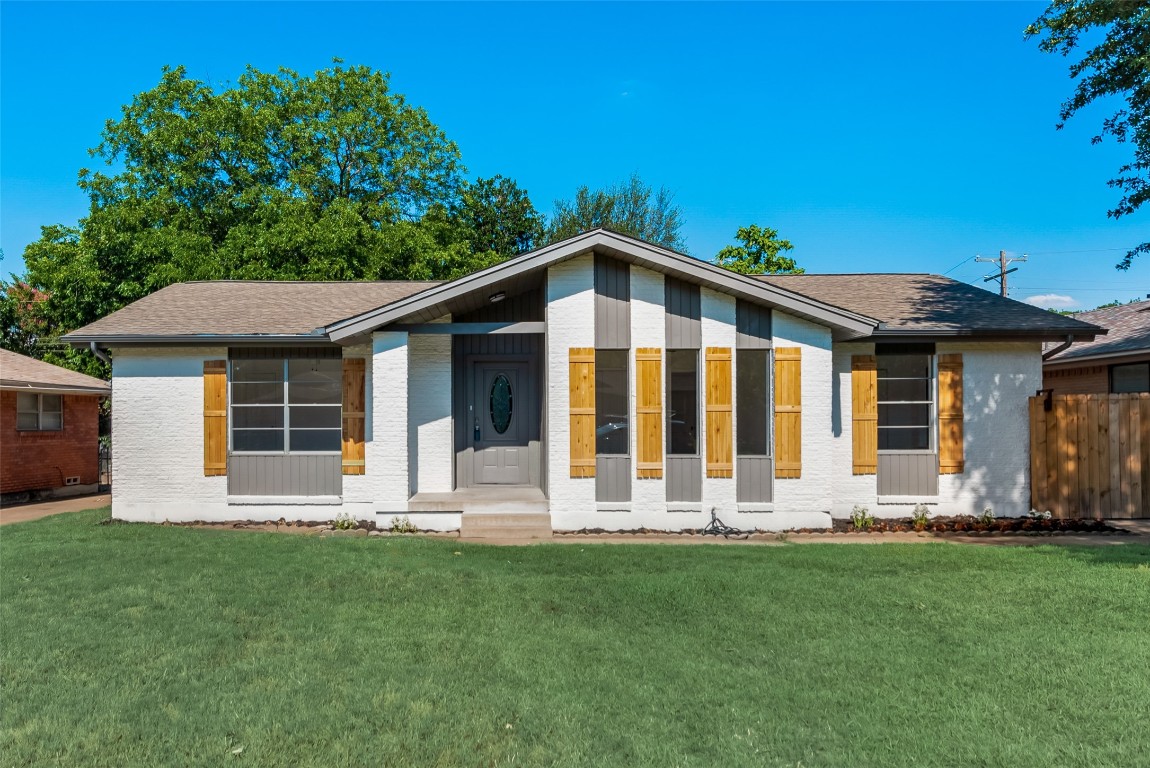 2710 Mccutcheon Lane Dallas TX 75227