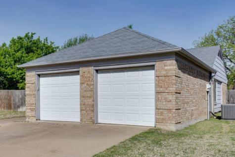 5306 Daffodil Court Arlington TX 76018