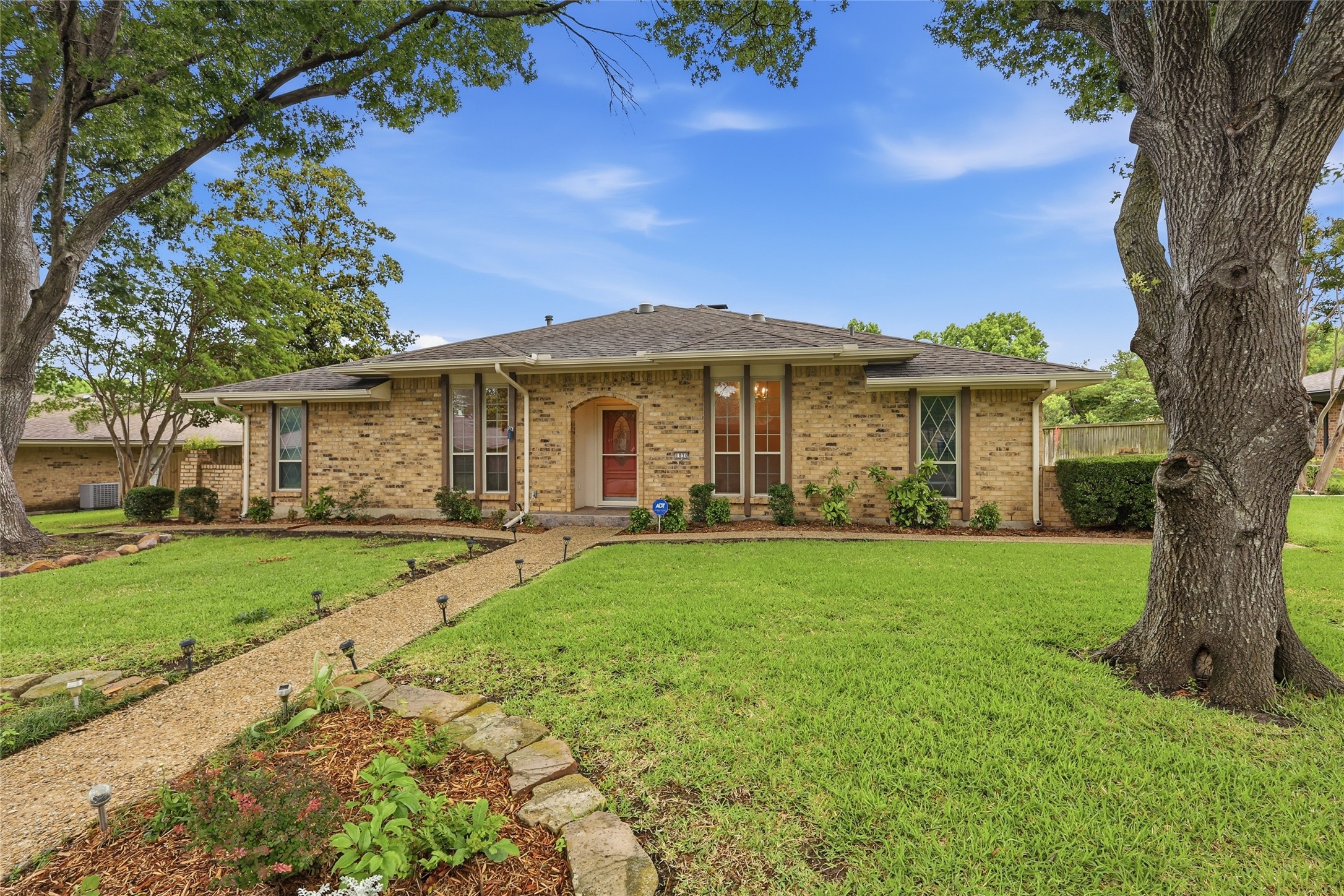 1030 Florence Drive Duncanville TX 75116