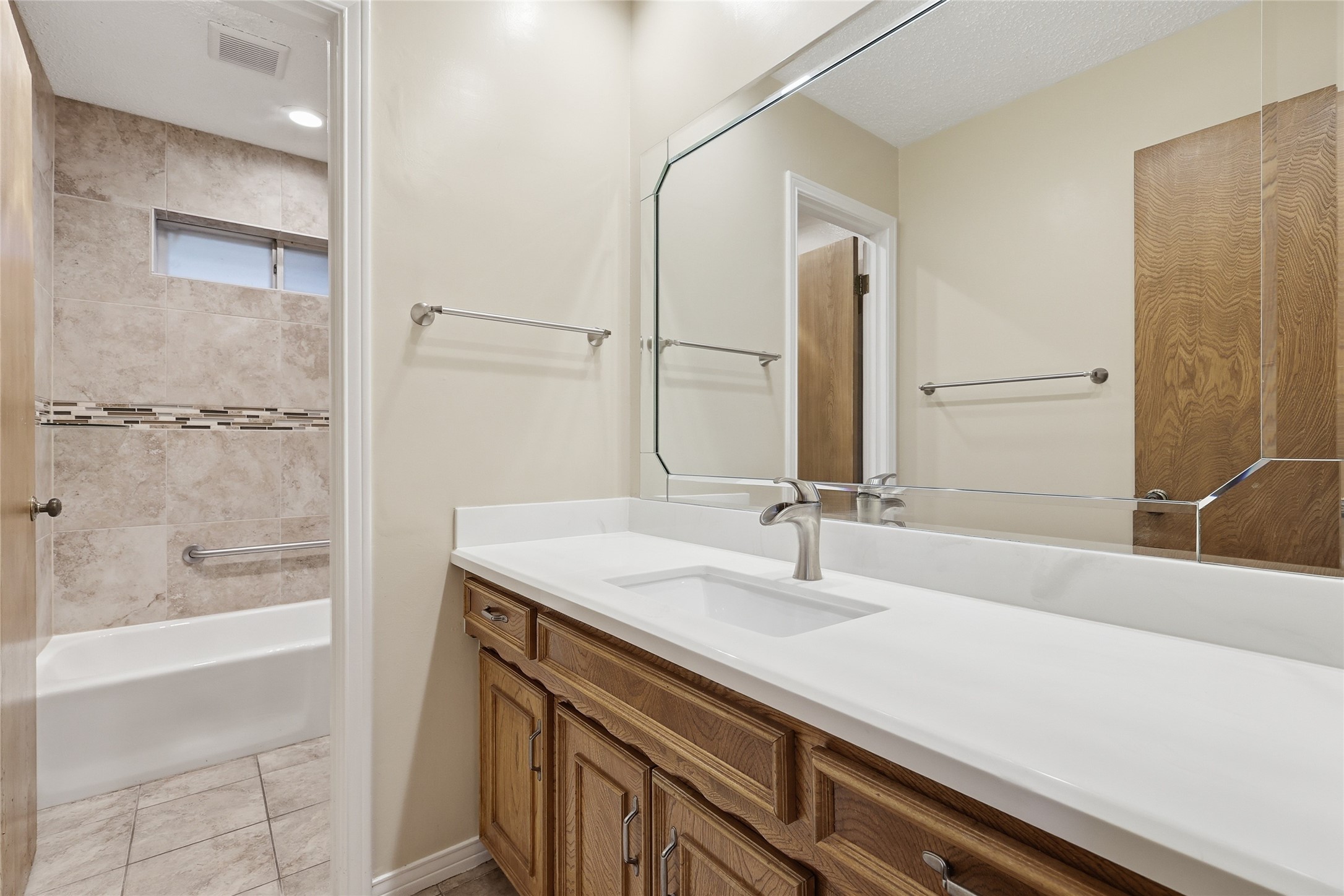 1030 Florence Drive Duncanville TX 75116