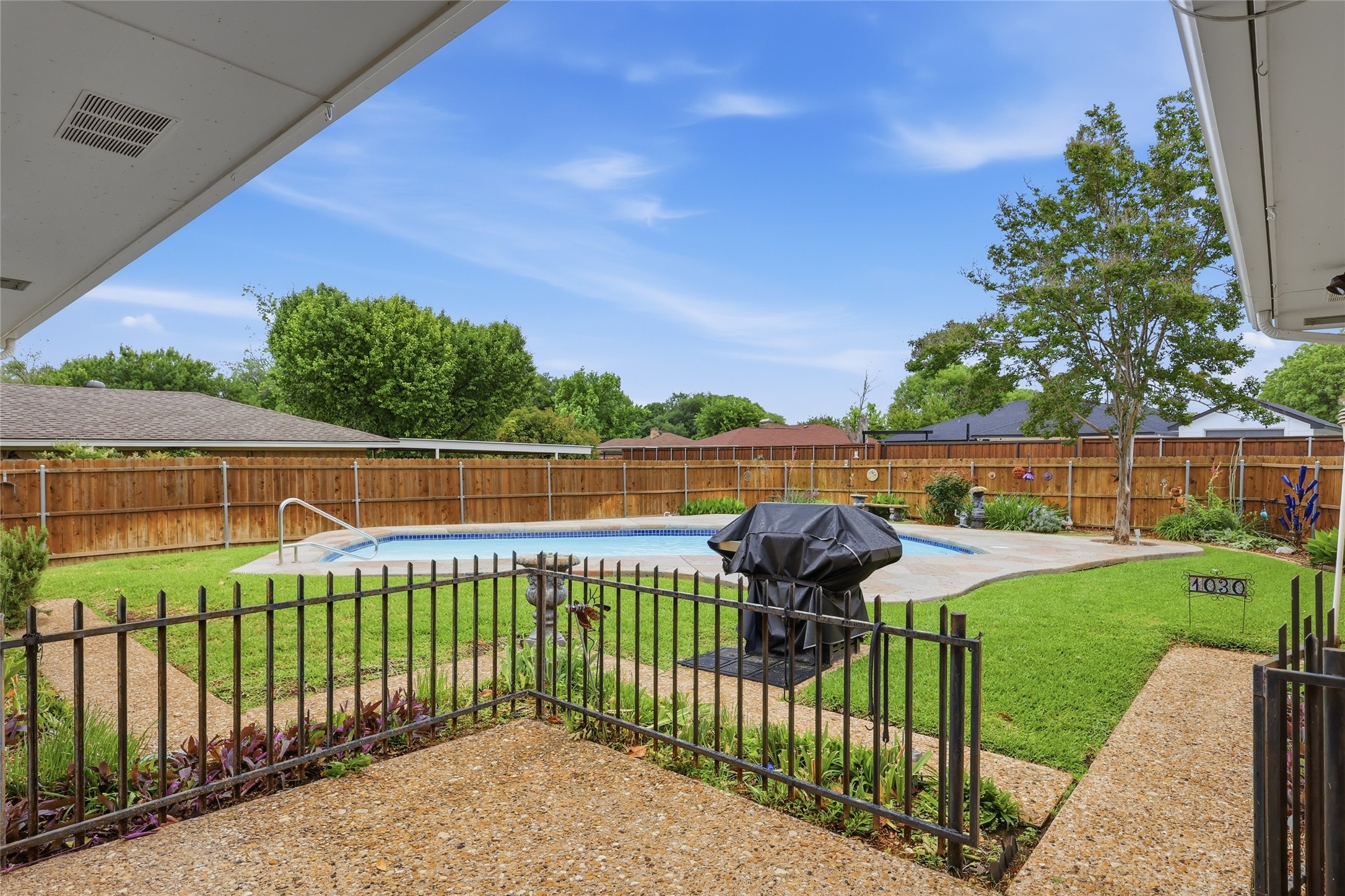 1030 Florence Drive Duncanville TX 75116