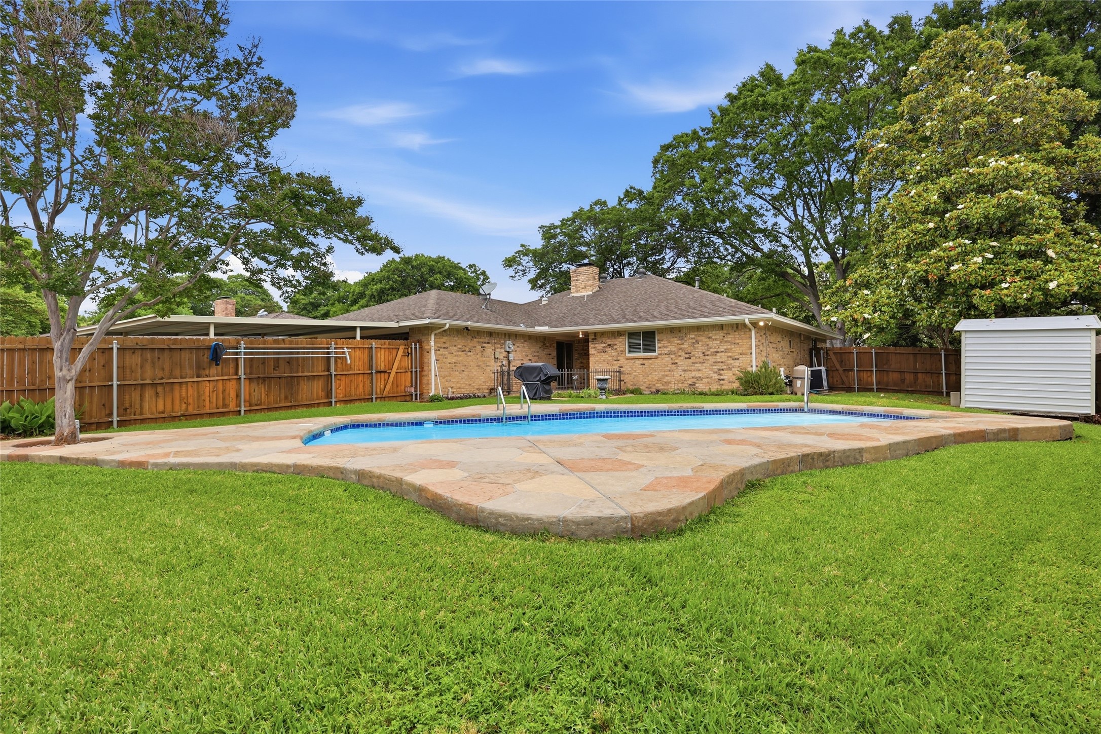 1030 Florence Drive Duncanville TX 75116