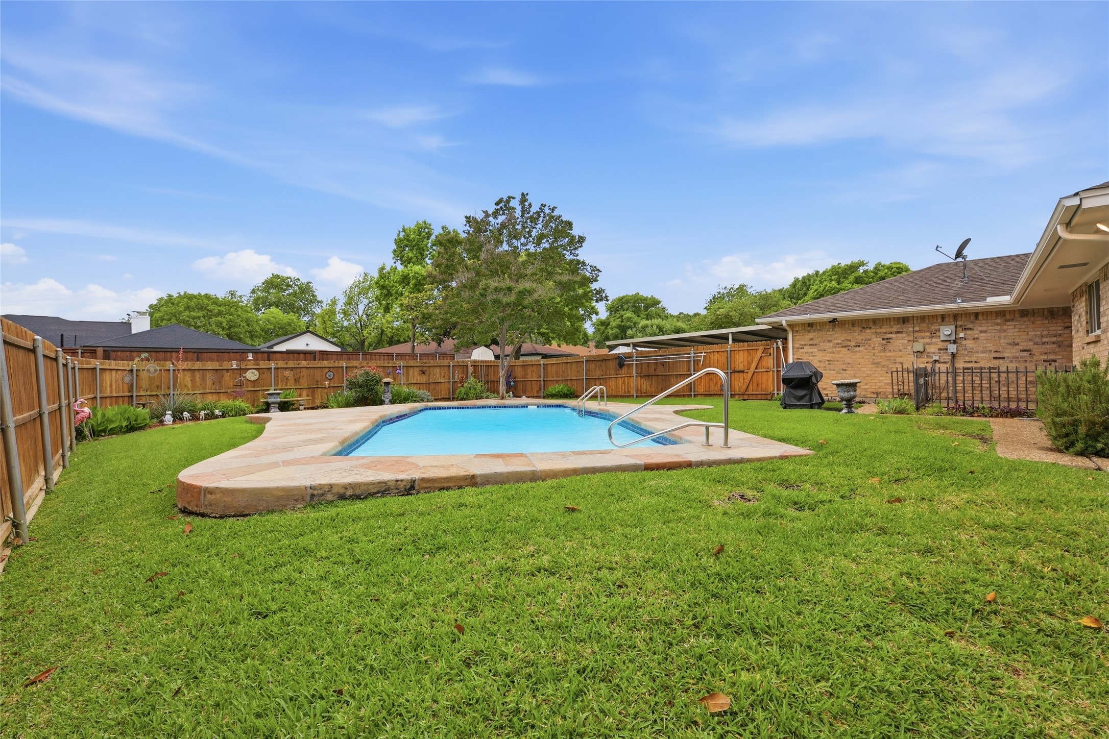 1030 Florence Drive Duncanville TX 75116