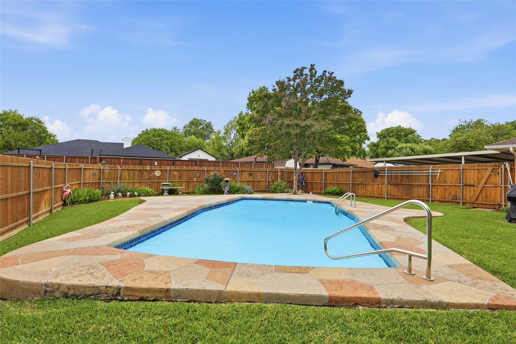 1030 Florence Drive Duncanville TX 75116