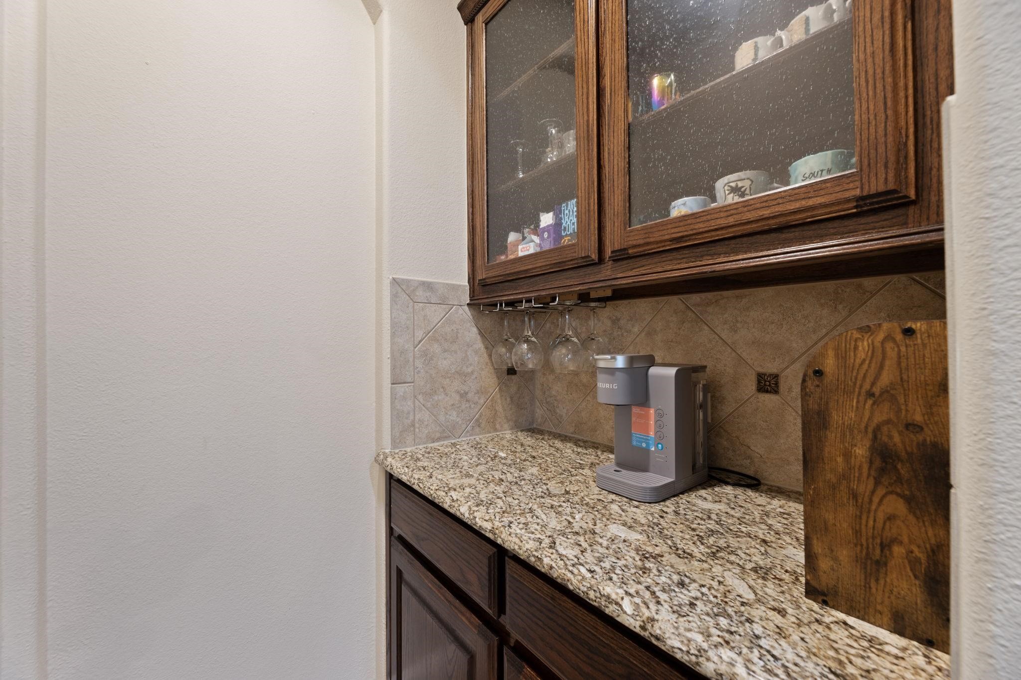 1424 Live Oak Lane Savannah TX 76227