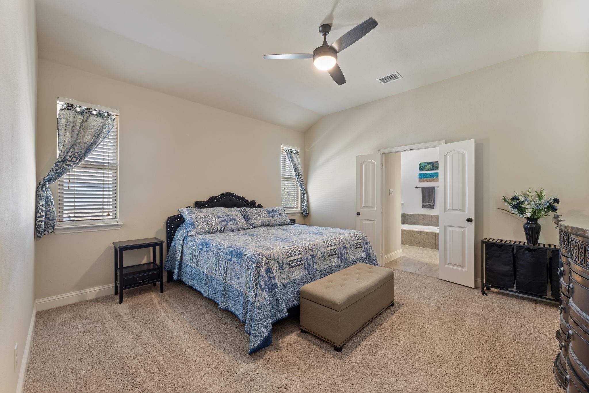 1424 Live Oak Lane Savannah TX 76227