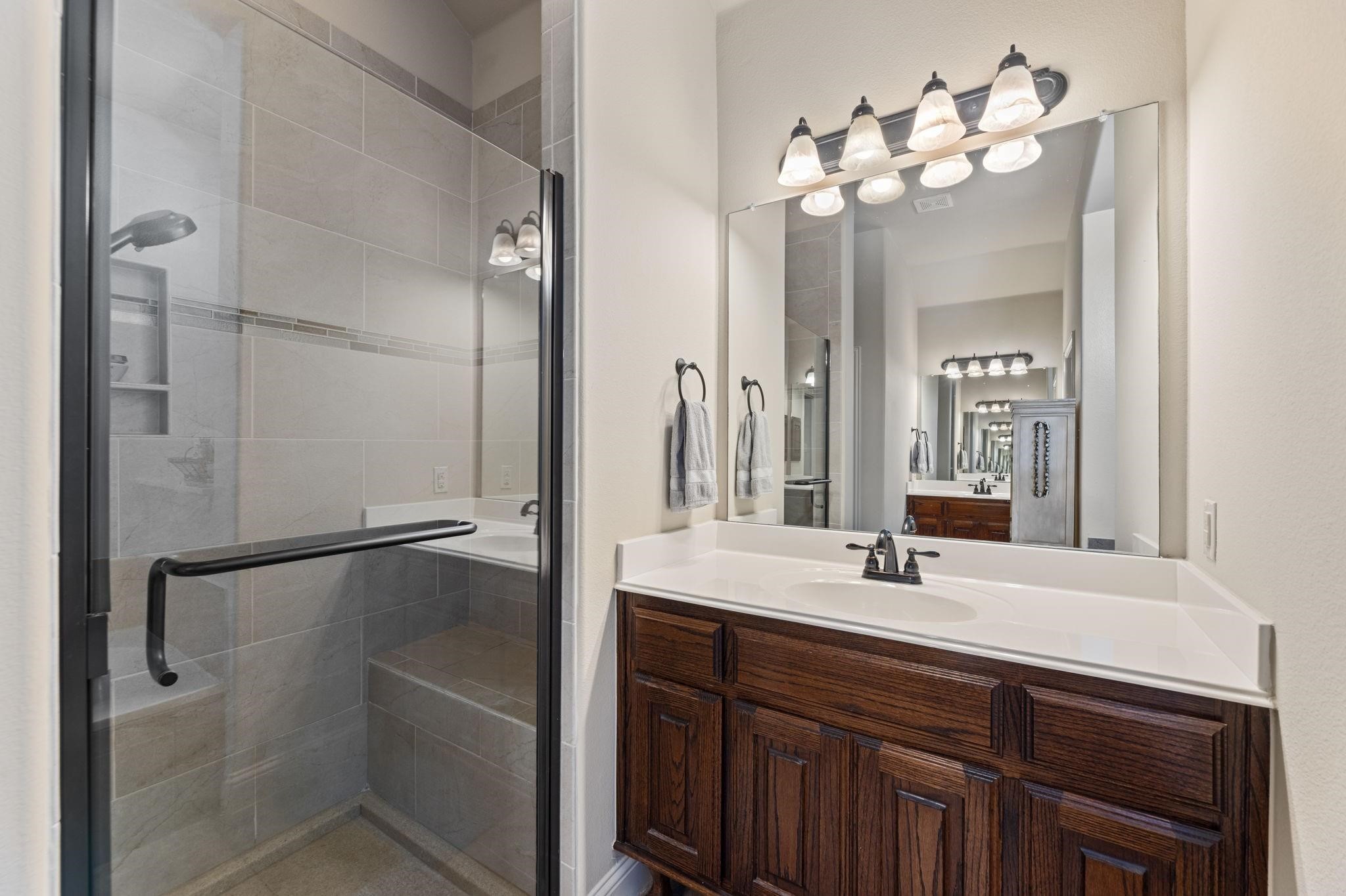 1424 Live Oak Lane Savannah TX 76227