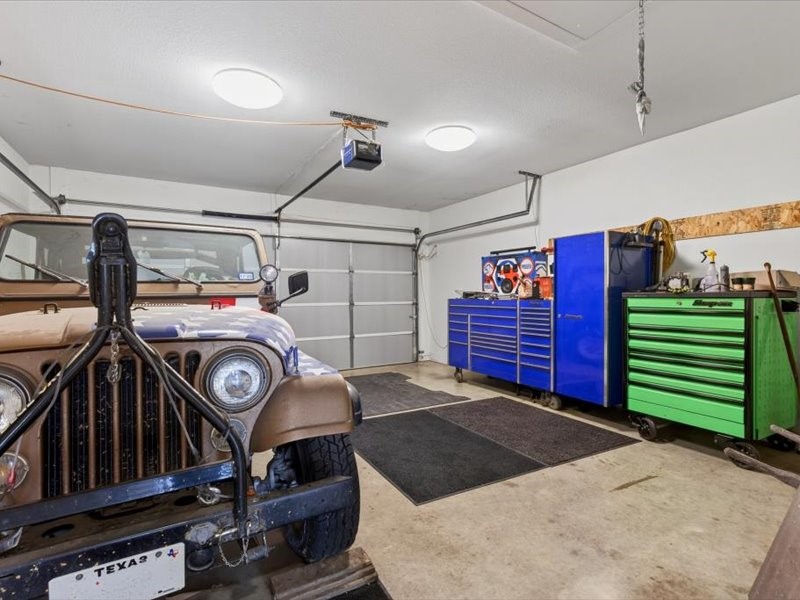 2112 Cole Street Mabank TX 75147