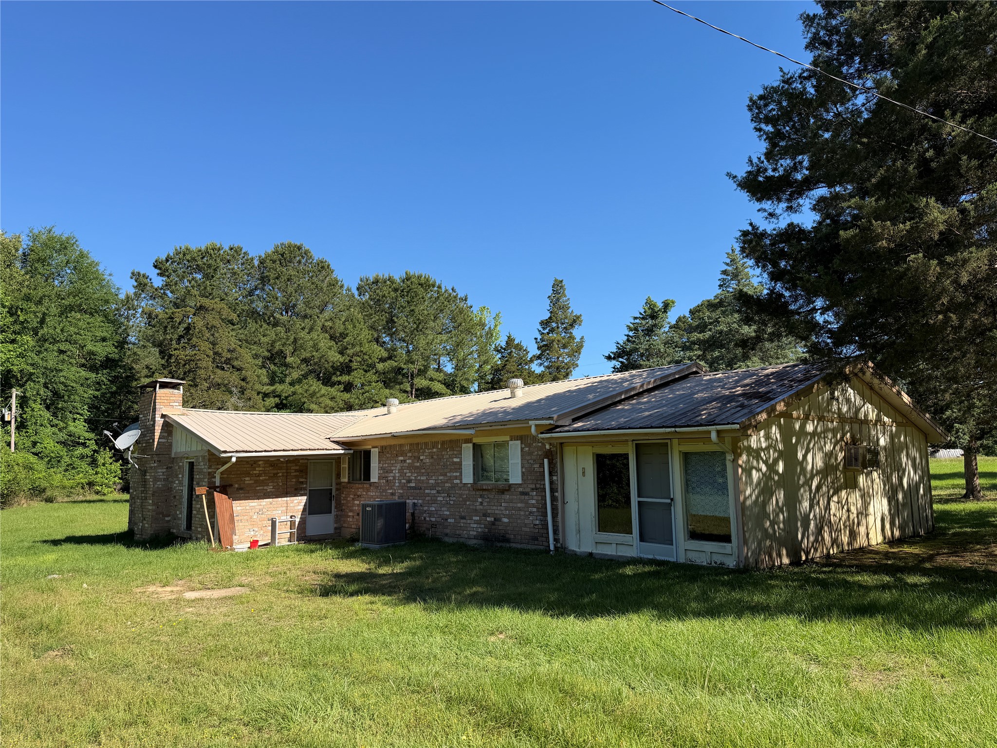 2388 County Road 4455 Bivins TX 75555