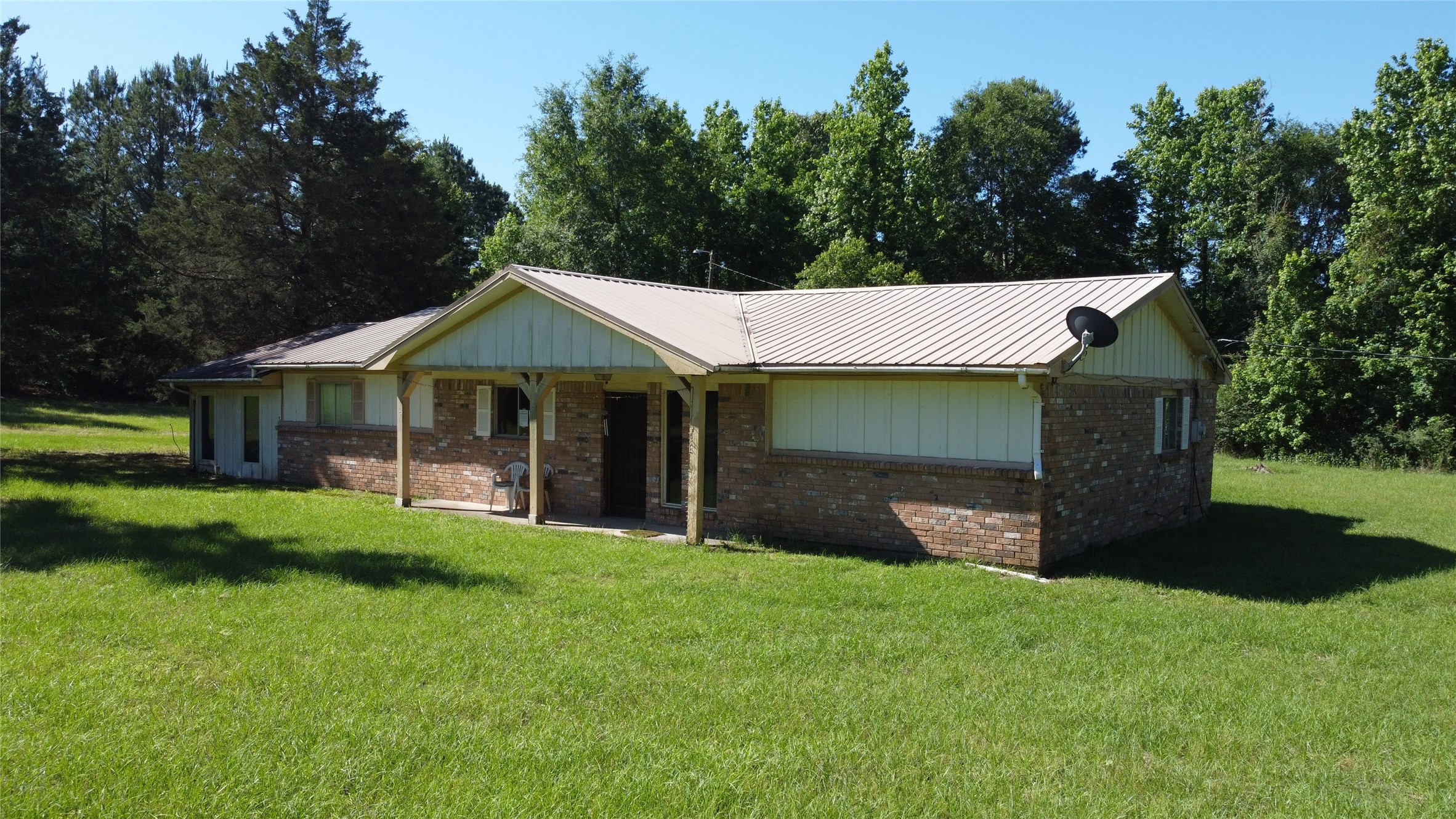 2388 County Road 4455 Bivins TX 75555