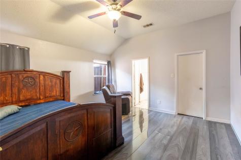 2108 Acorn Grove Mesquite TX 75181