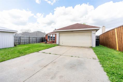 2108 Acorn Grove Mesquite TX 75181