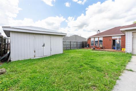 2108 Acorn Grove Mesquite TX 75181