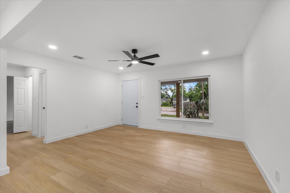 3675 Reed Street Fort Worth TX 76119