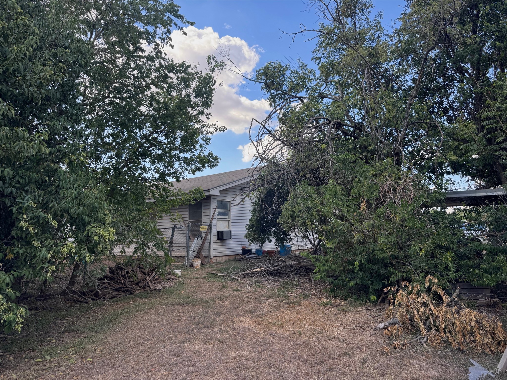 325 Ivy Lane Hewitt TX 76643