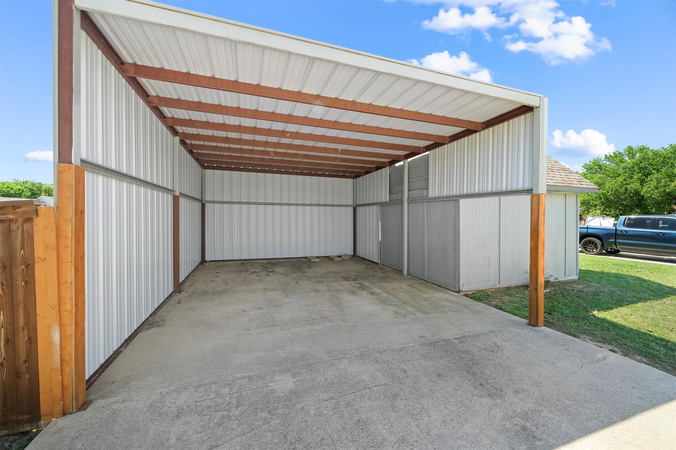 500 Green Meadow Drive Boyd TX 76023