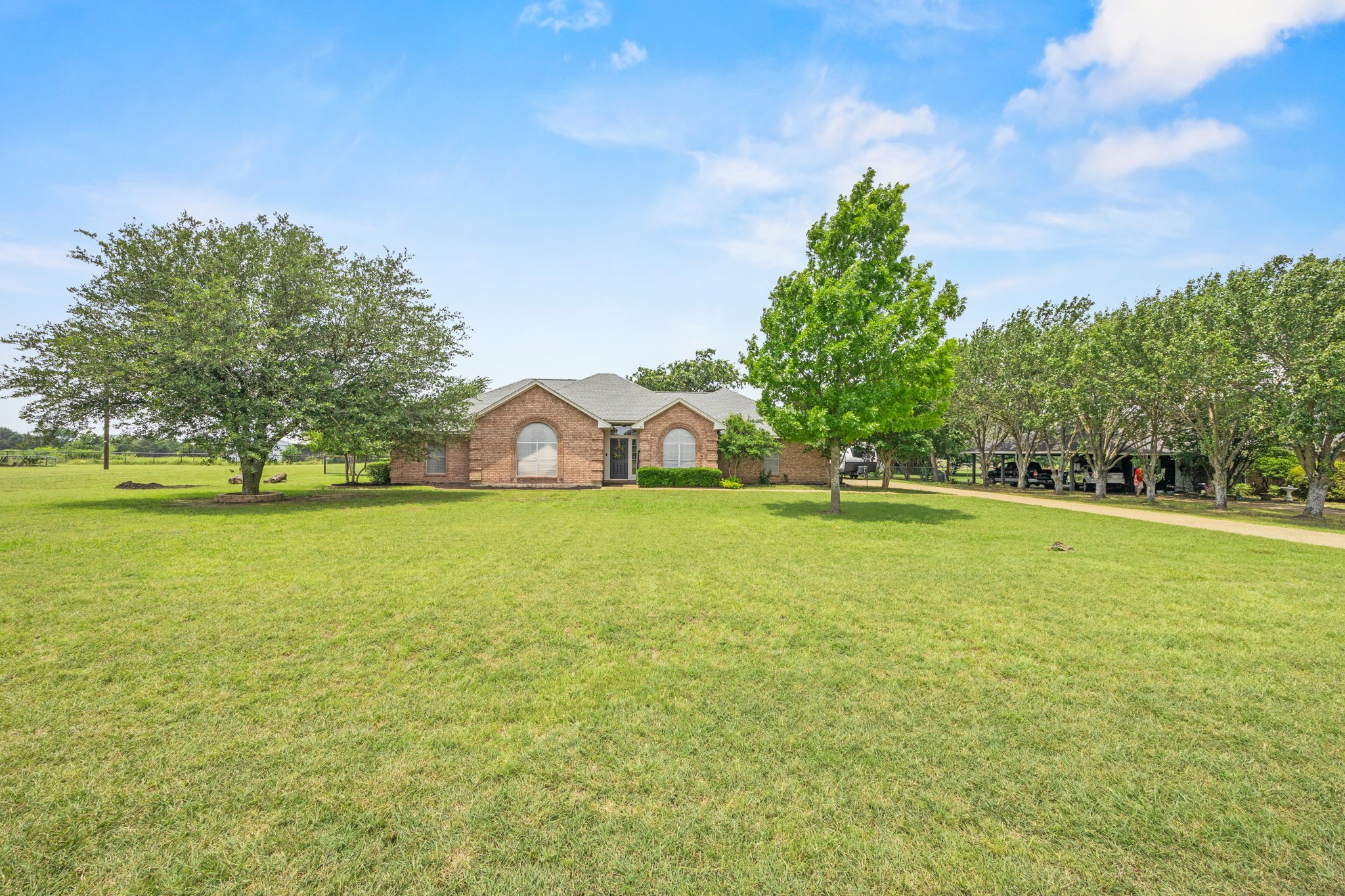2111 Bois D Arc Lane Midlothian TX 76065