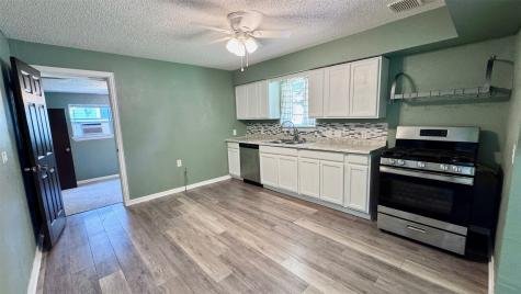 2626 W Washington Street Denison TX 75020