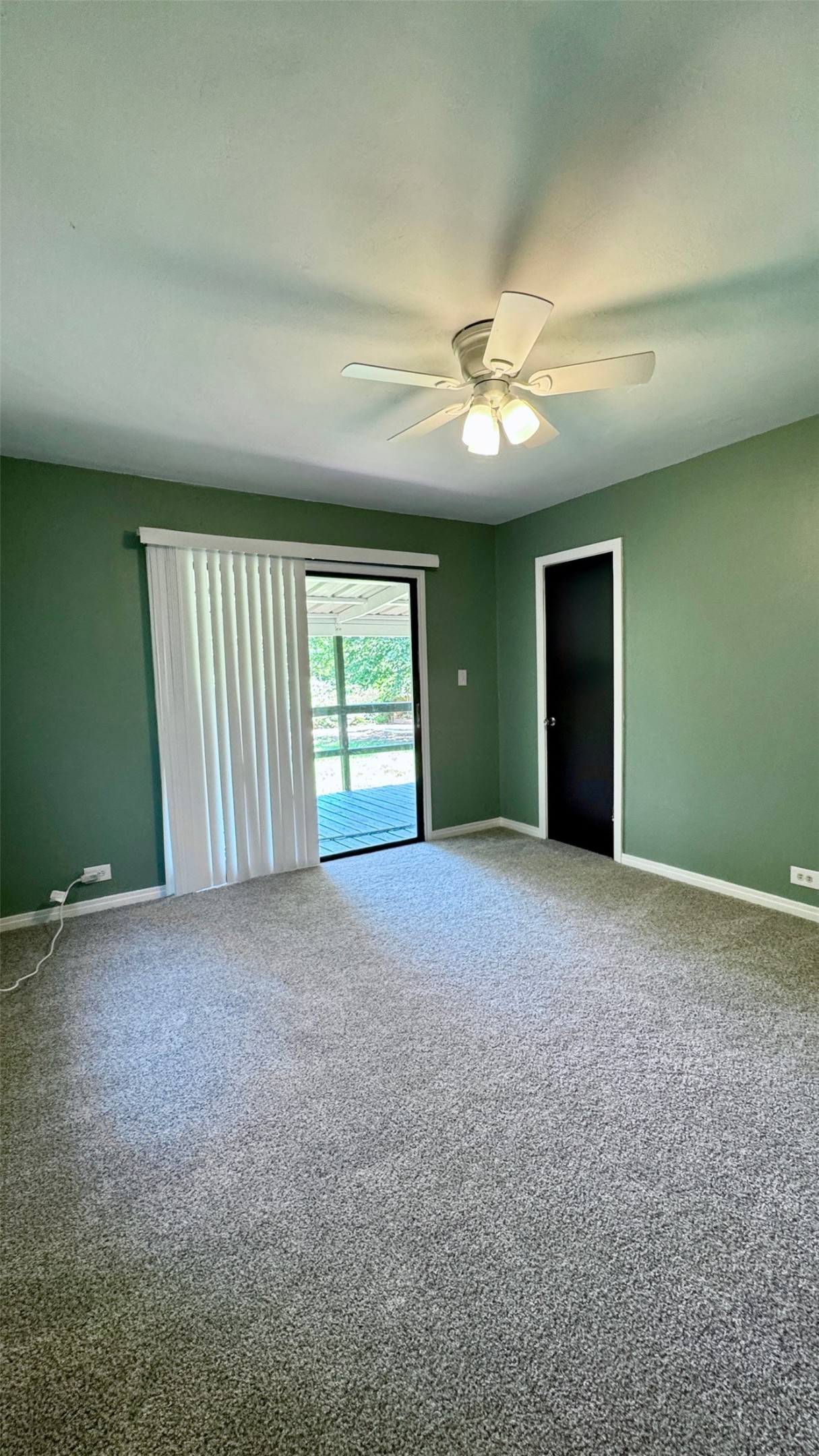2626 W Washington Street Denison TX 75020