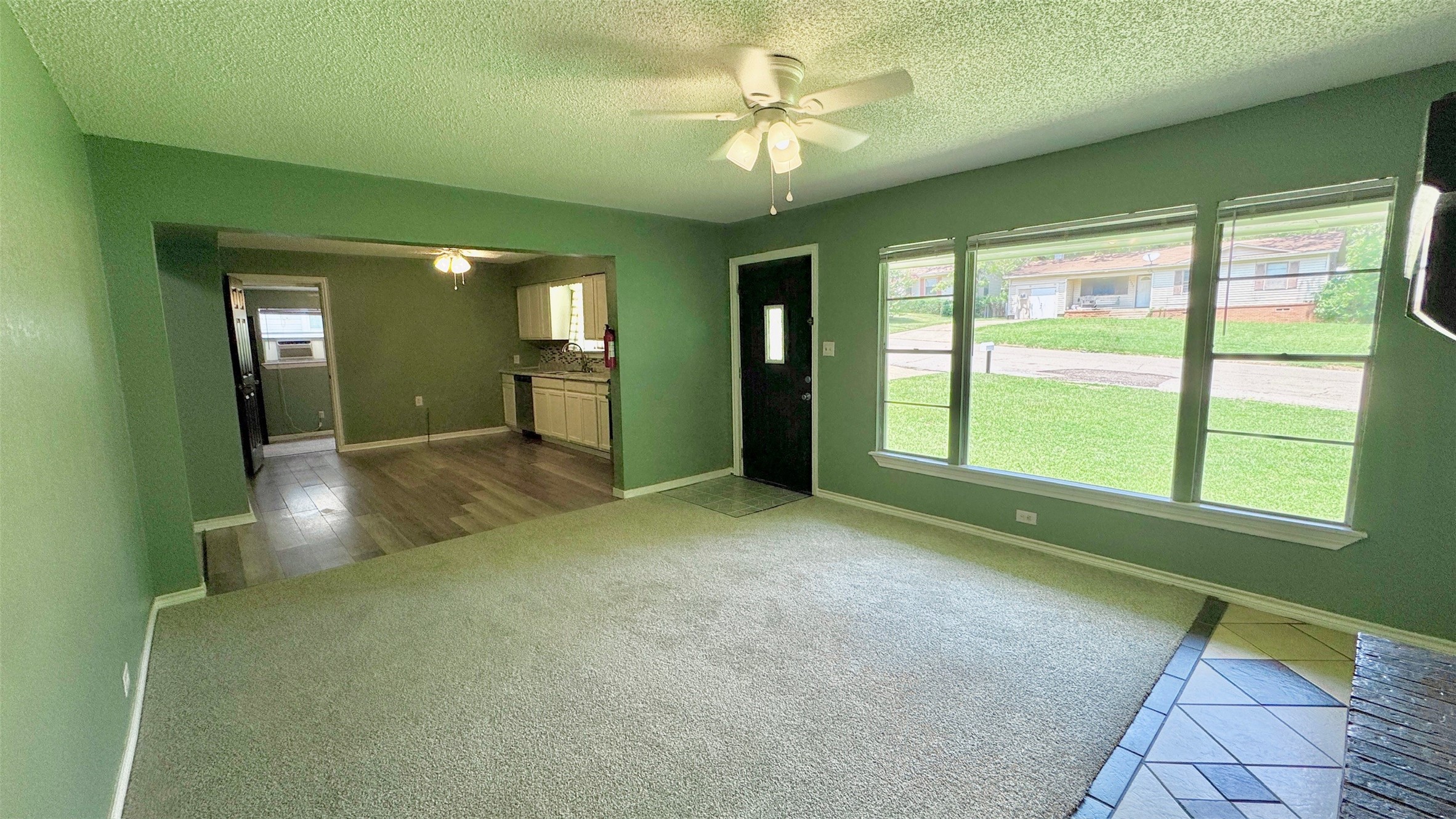 2626 W Washington Street Denison TX 75020