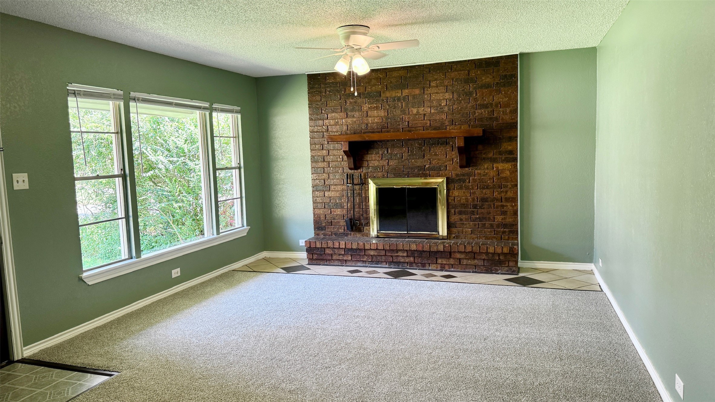2626 W Washington Street Denison TX 75020