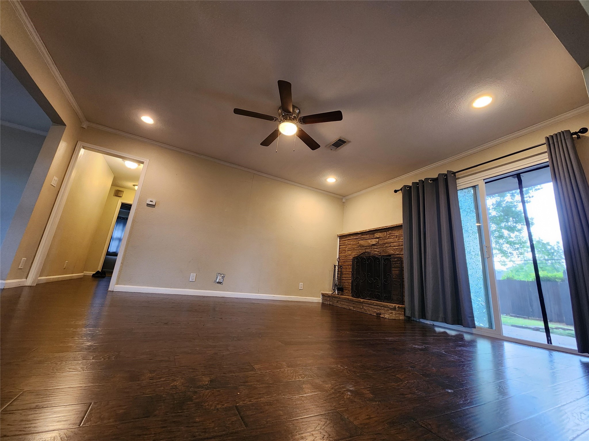 2822 Sunny Hill Lane Farmers Branch TX 75234