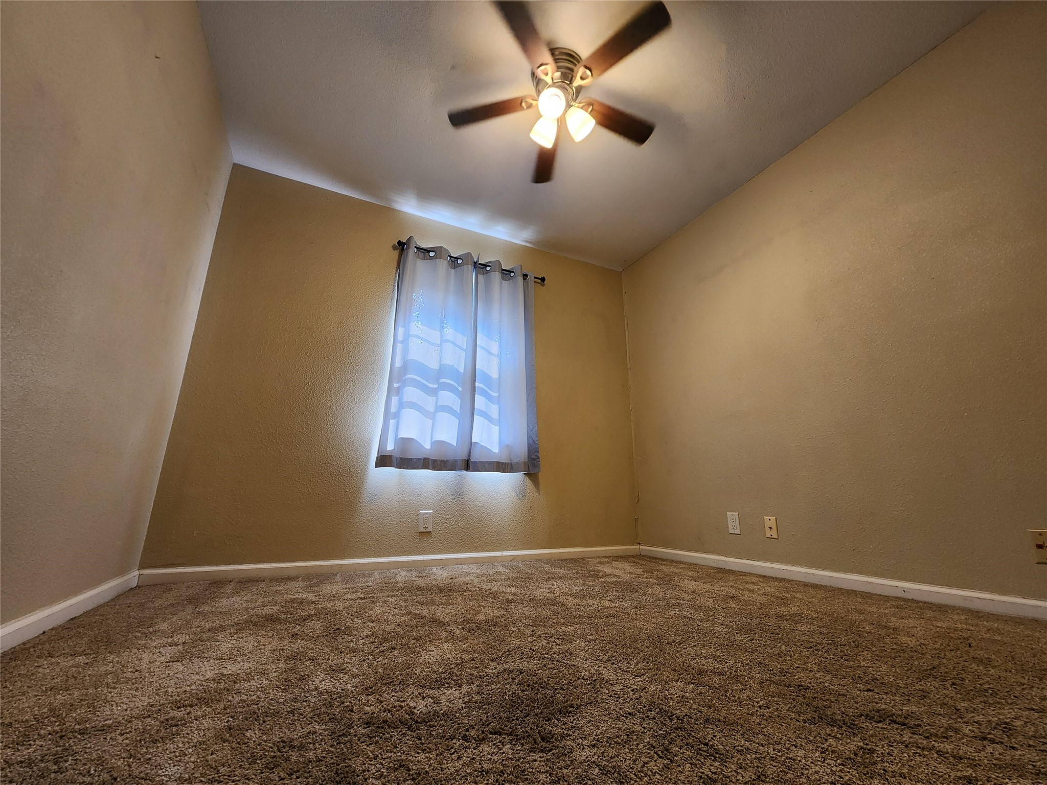 2822 Sunny Hill Lane Farmers Branch TX 75234