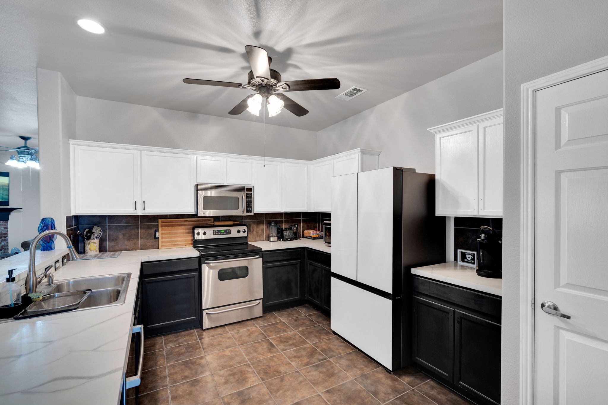 104 Coyote Run Waxahachie TX 75165