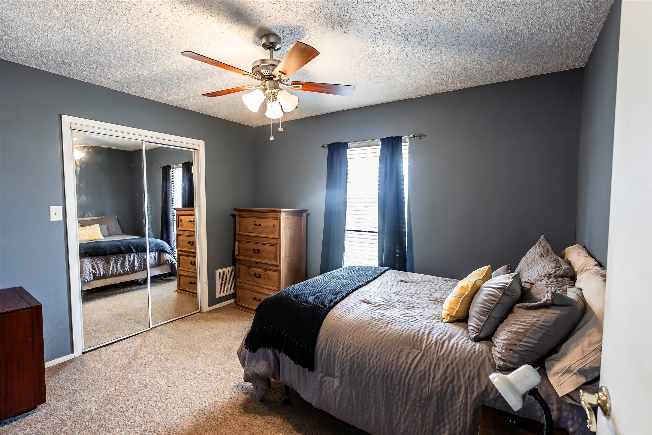 1007 W South Street Henrietta TX 76365