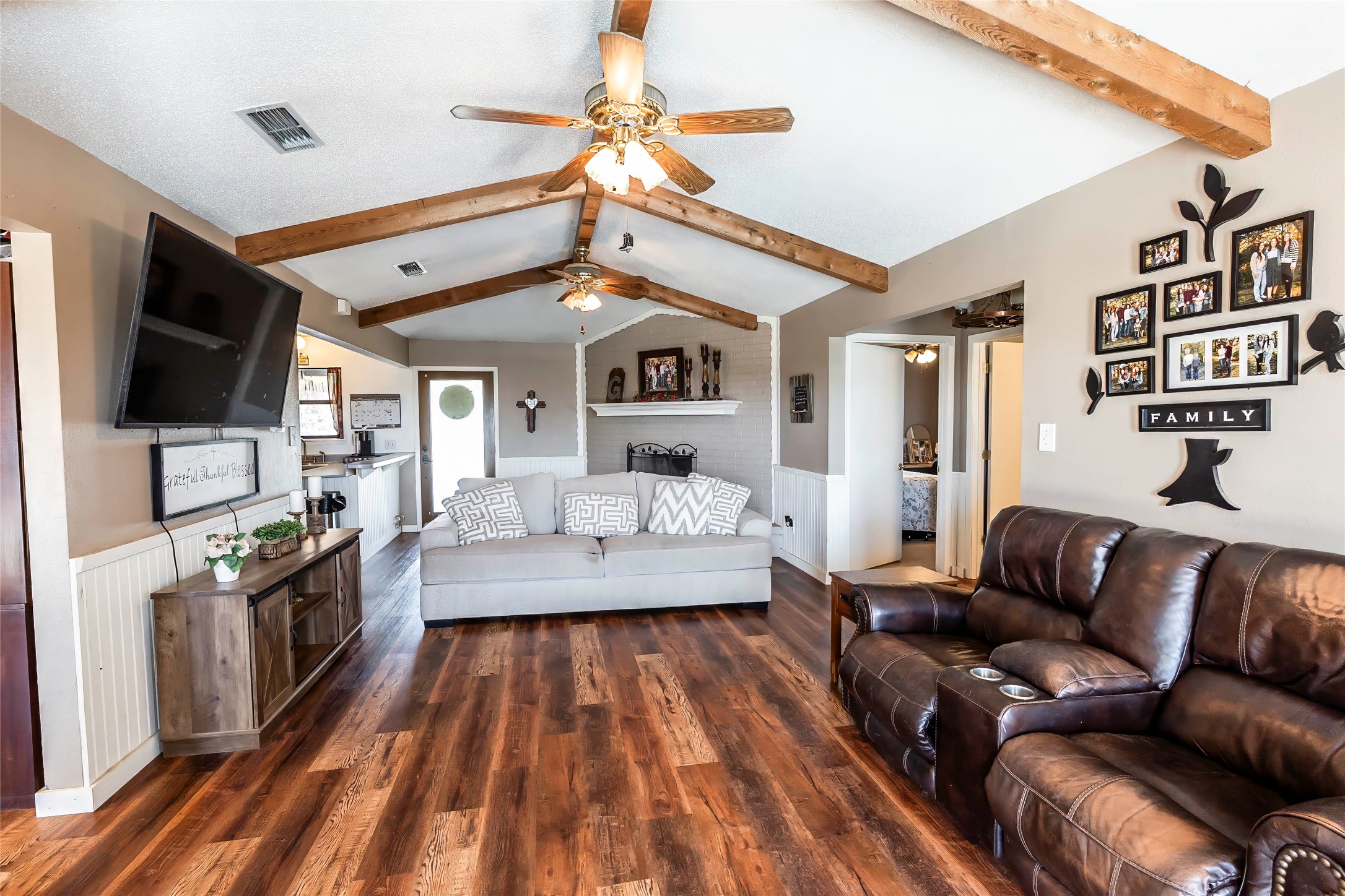 1007 W South Street Henrietta TX 76365