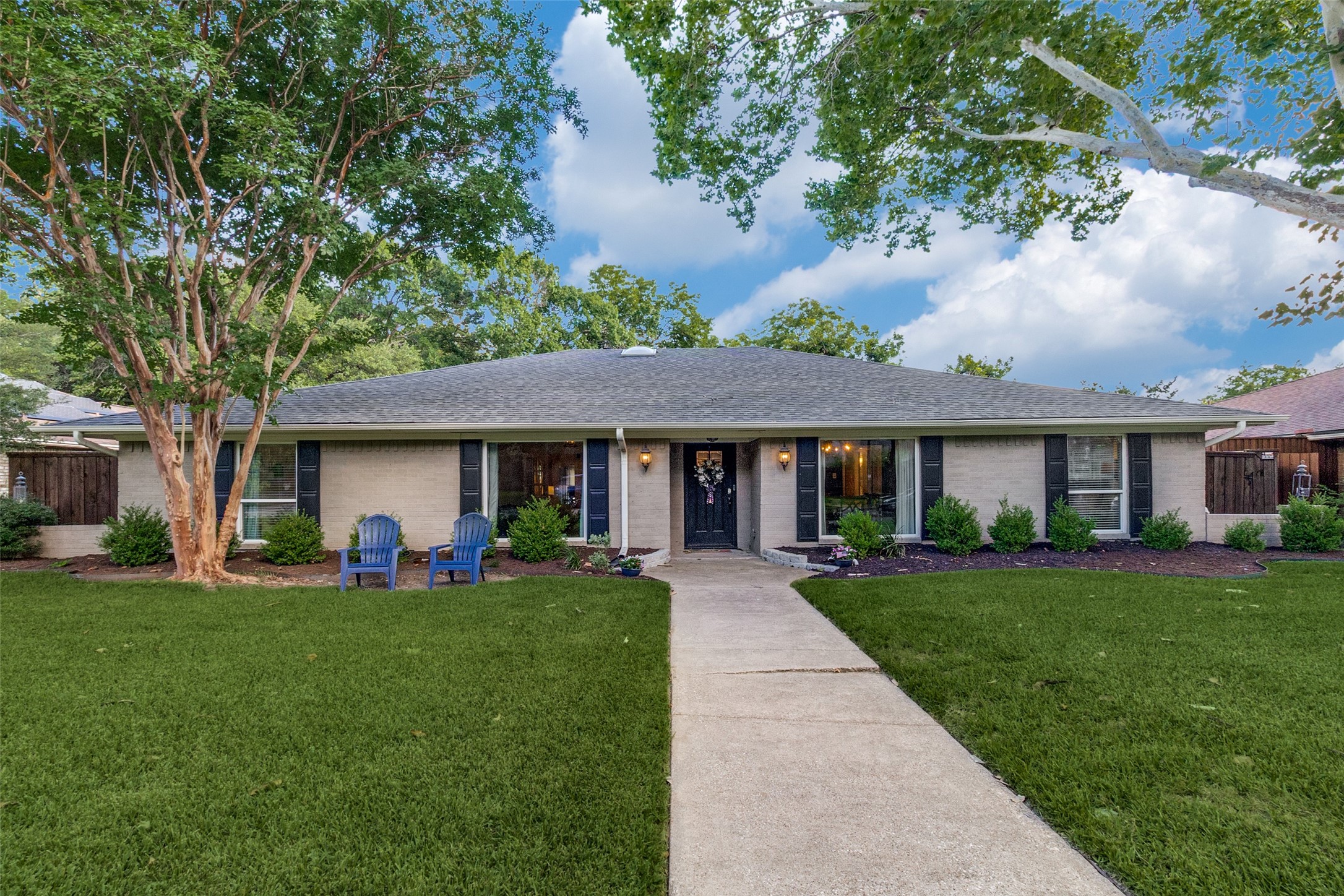 6818 Truxton Drive Dallas TX 75231