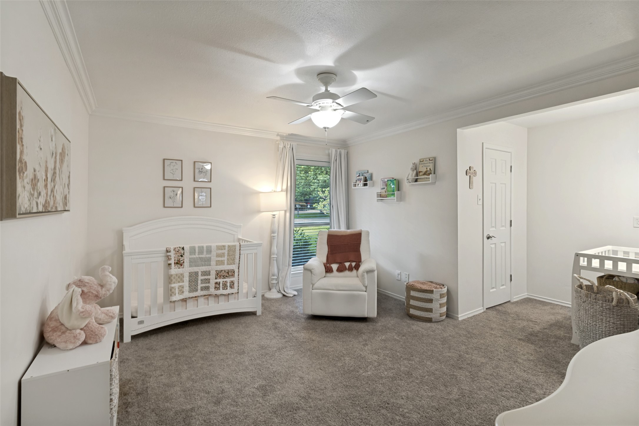 6818 Truxton Drive Dallas TX 75231