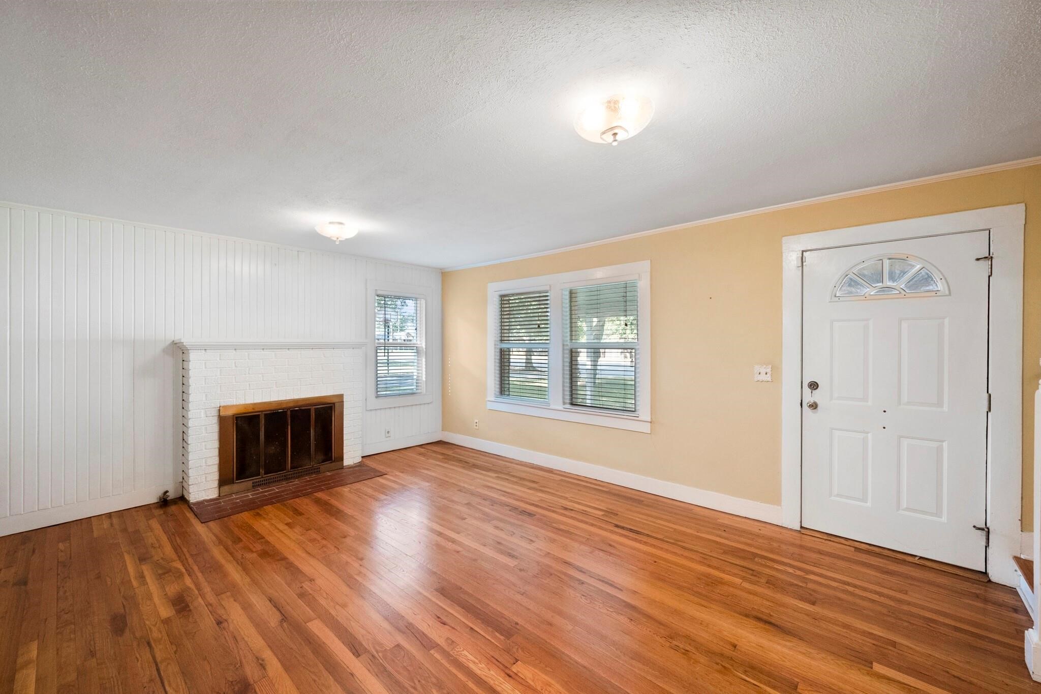 1512 Cardinal Road Mansfield TX 76063