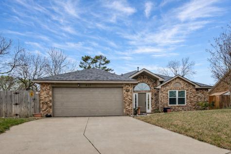 417 Hopewell Street Grand Prairie TX 75052