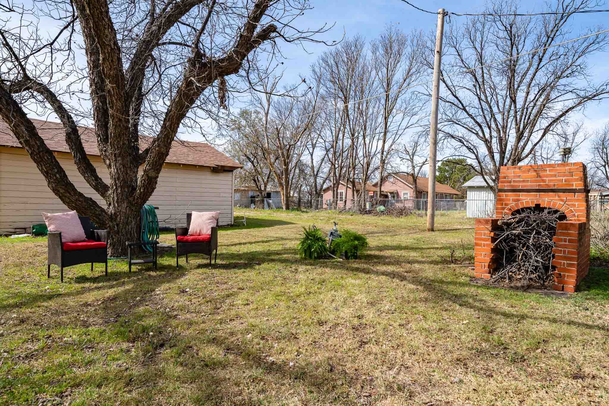 1107 N Avenue G Haskell TX 79521