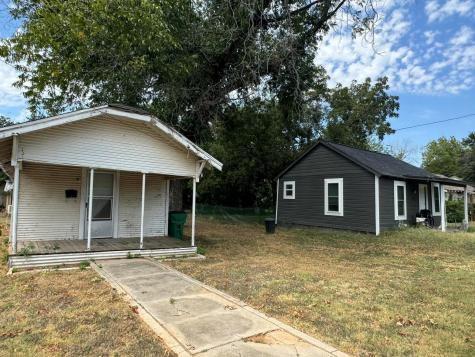 588 S Minter Street Stephenville TX 76401