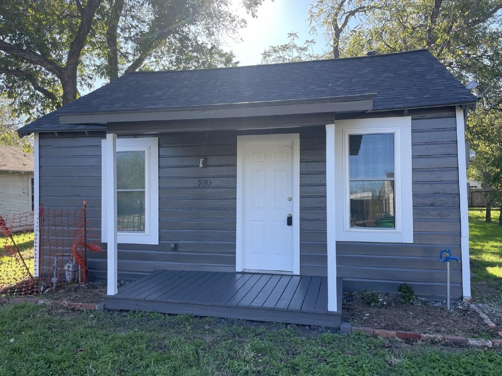 588 S Minter Street Stephenville TX 76401