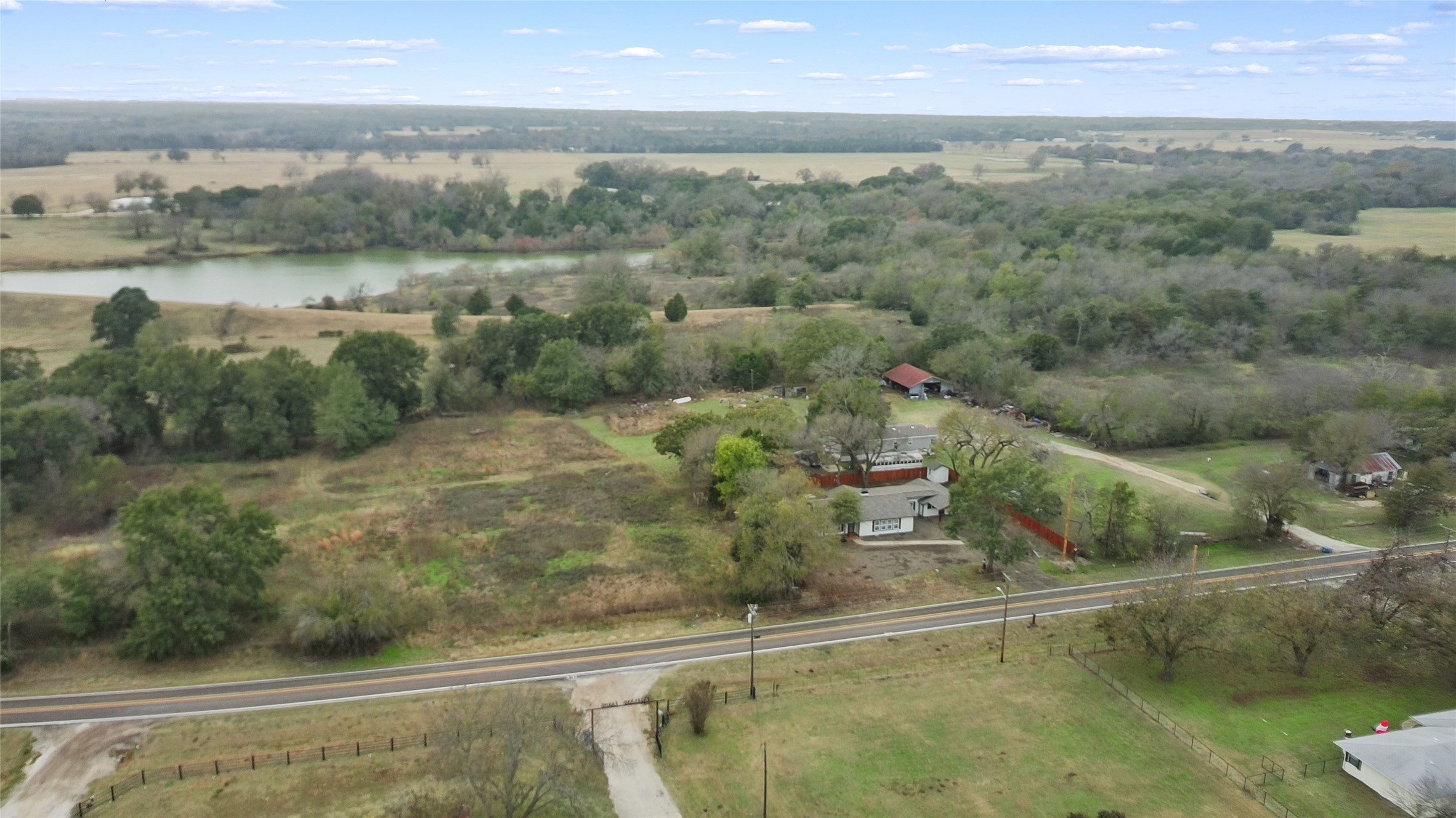 521 S Main Street Dawson TX 76639