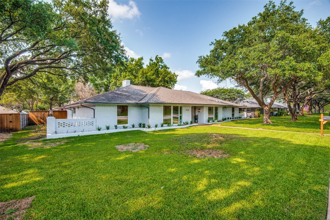 4326 Echo Glen Drive Dallas TX 75244
