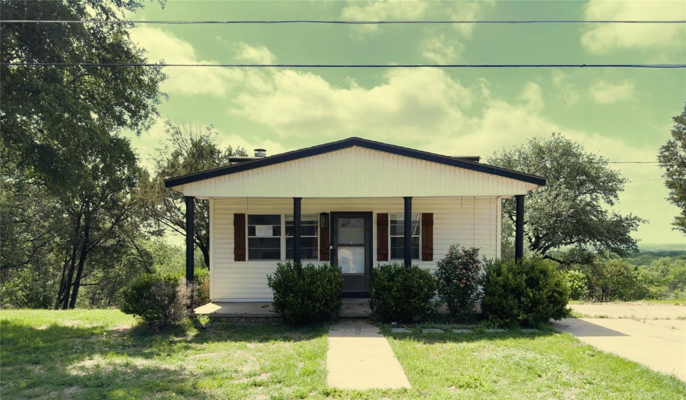 2817 N Mountain View Road Granbury TX 76048