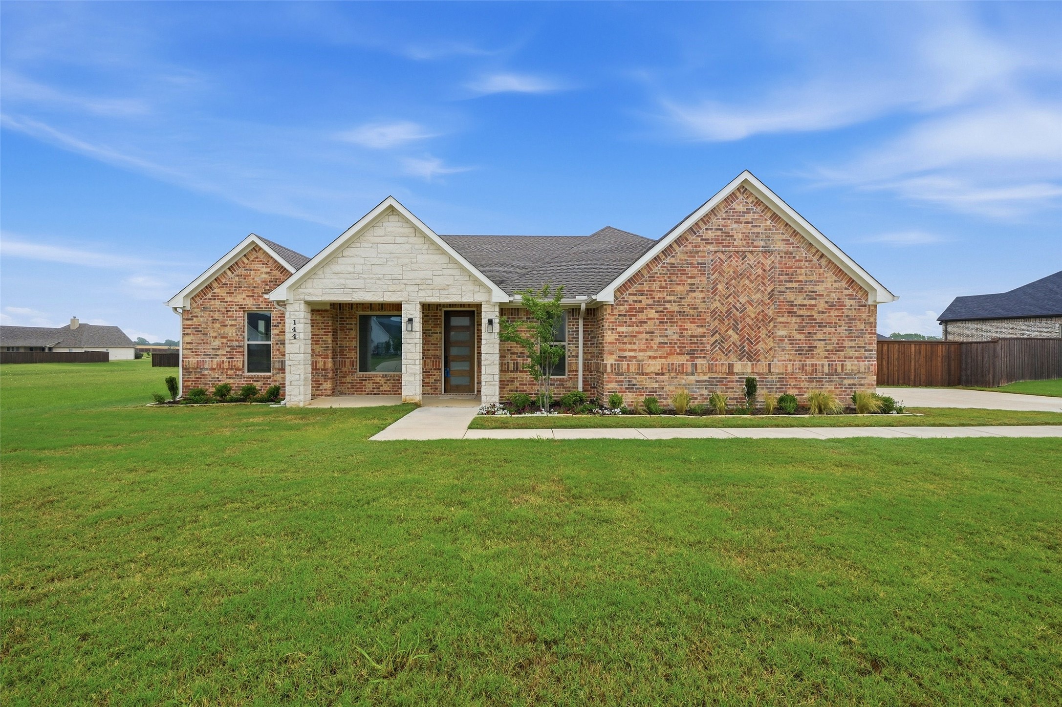 144 Shawnee Trail Pottsboro TX 75076