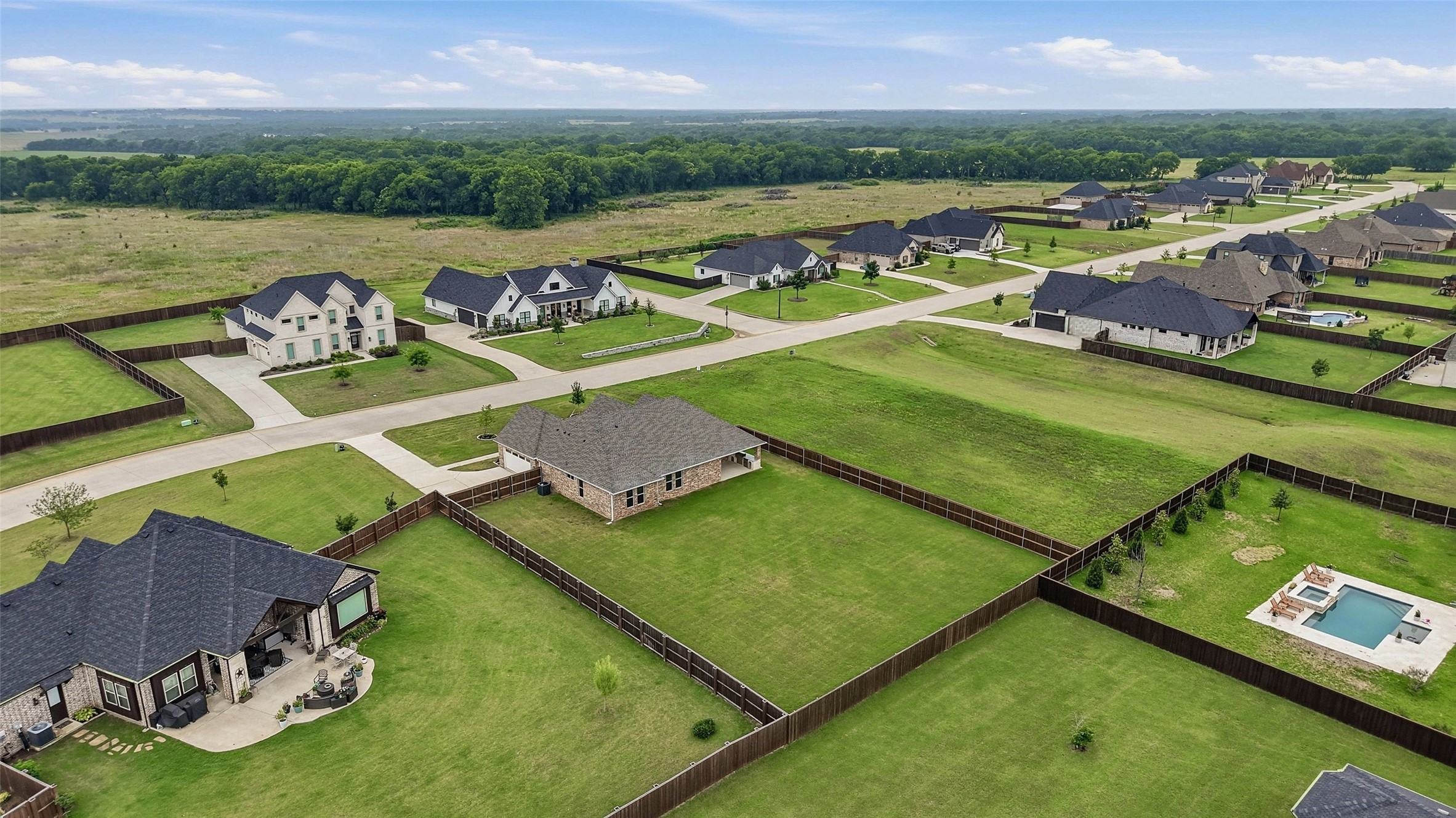 144 Shawnee Trail Pottsboro TX 75076