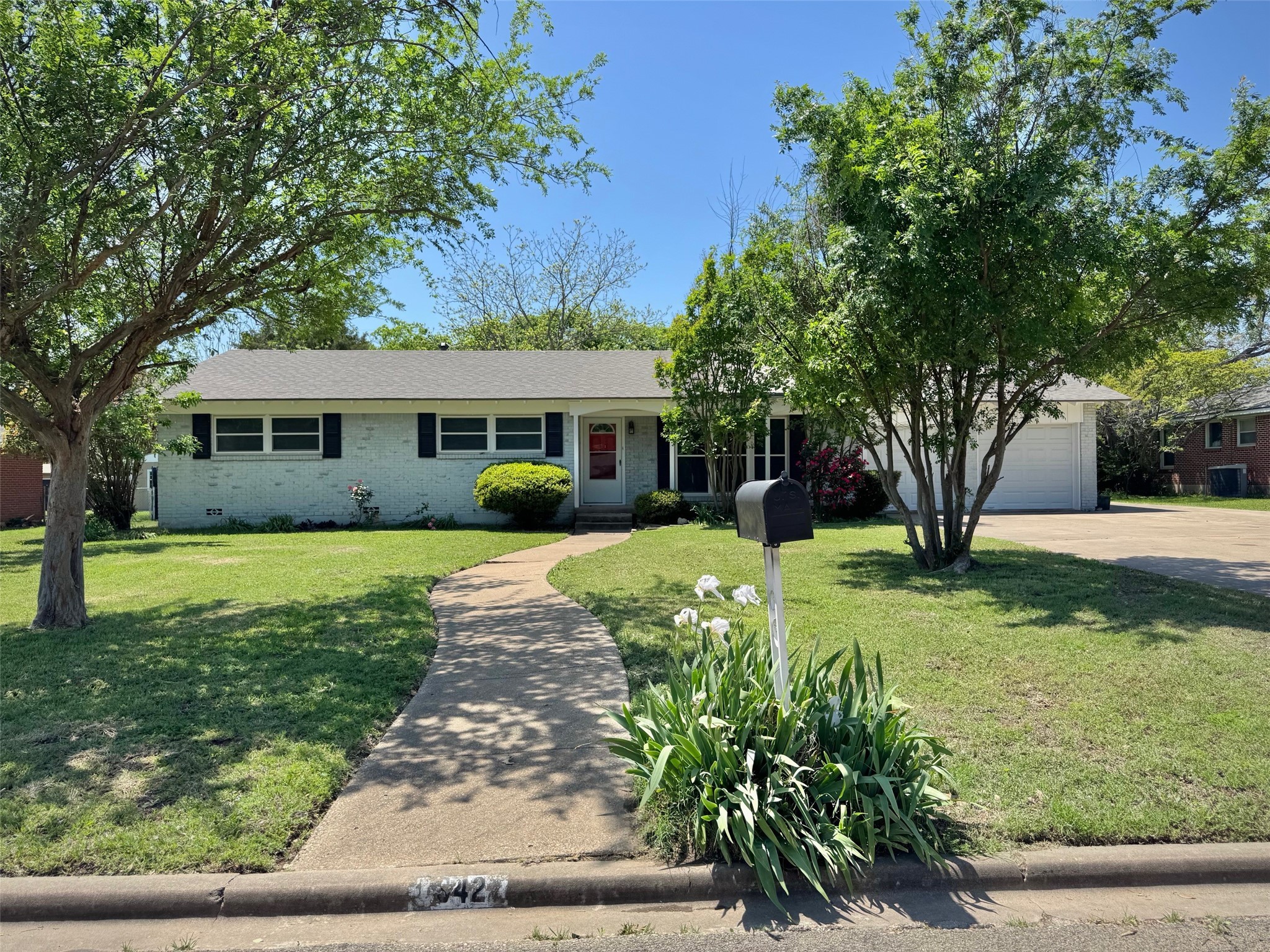 342 Topeka Drive Woodway TX 76712